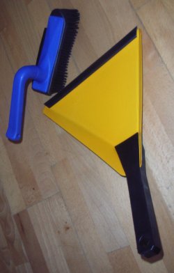 rubber cleaning brushes picture