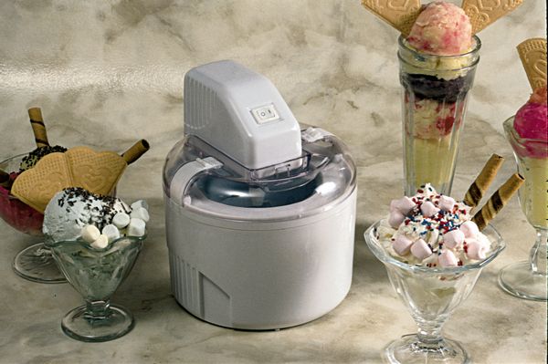 Ice Cream Maker picture