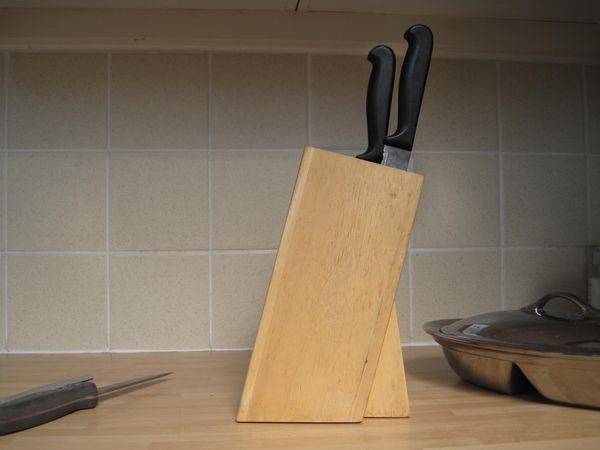 Pin Quill Wooden Knife Block picture