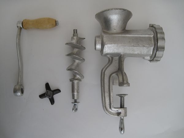 Titan Meat Mincer picture