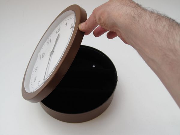 Wall Clock Safe picture